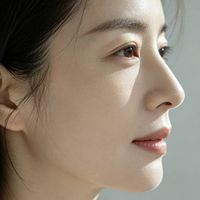 长期熬夜出油，手把手教你养出通透素颜肌