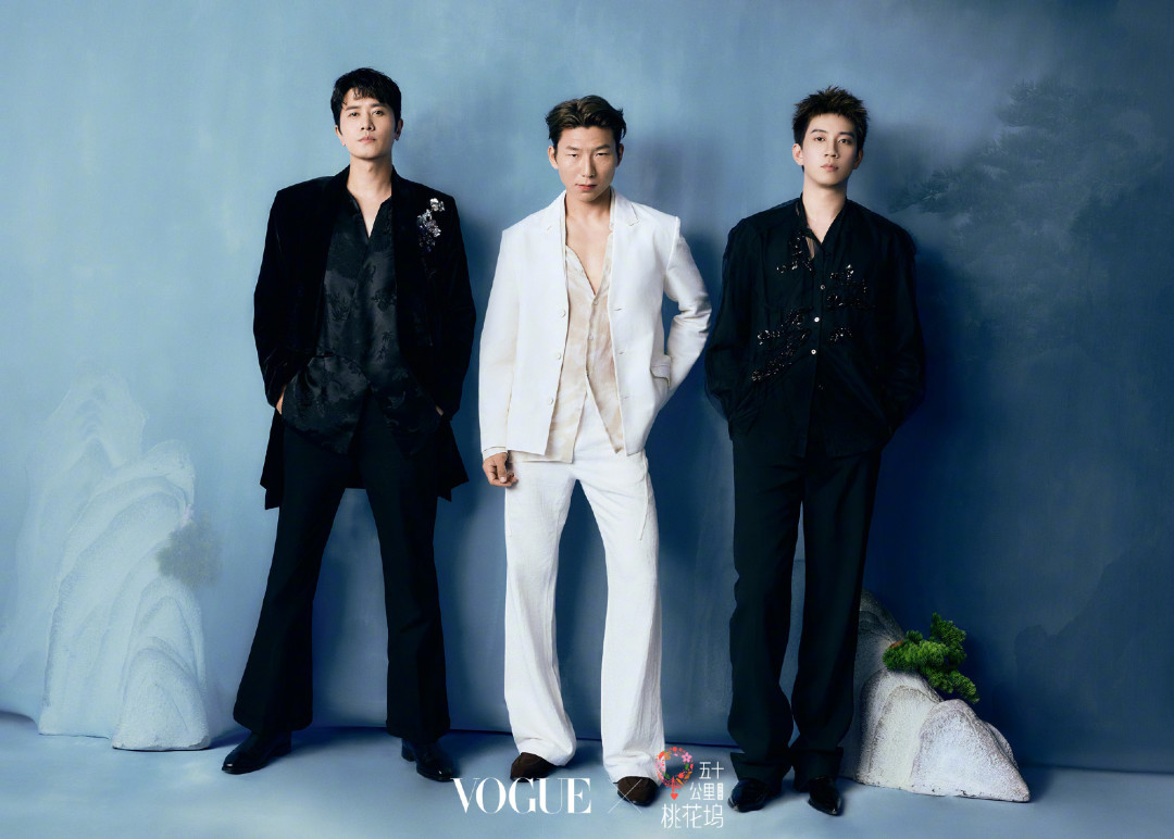 VOGUE空降桃花坞拍大片,袁咏仪压轴梦回90年代港风