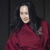 看了孟晚舟的日常装扮，真悟了：黑发不染，穿衣不花，尽显东方美