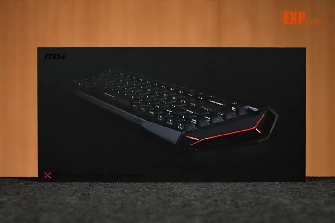 微星 X68K 磁轴键盘上手体验:造型前卫的旗舰级磁轴小配列键盘