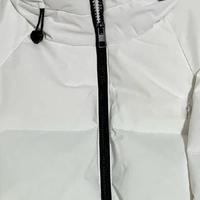 波司登羽绒服怎么选？高蓬松度比充绒量更重要？