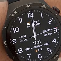 老爸的华为WATCH GT5 Pro钛空银：商务与健康的结合