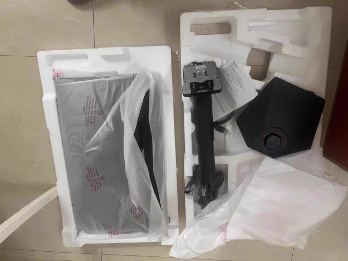 惠科显示器