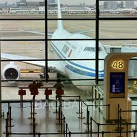 国航747双机同飞：新8代舒适高效，老400情怀拉满但噪音劝退