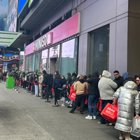 名创优品三组IP联名打法大不同：粉丝经济、CP糖还是潮流圈？