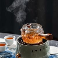 滇红金螺怎么选?看懂等级、香气和冲泡秘诀,自饮送礼都体面