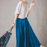 微胖女生这样穿裙子，显瘦又显高