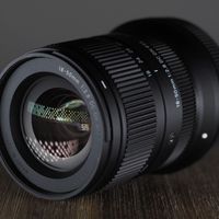 佳能RF 24-70mm F2.8七年未换代，还值得买吗？