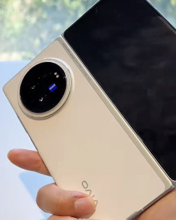 想问下有没有同款机友，还在坚持用vivo X Fold3折叠屏？