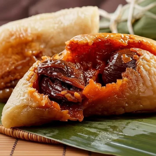 端午粽子不能少，馅料实在，全家喜爱哦！