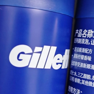 用了十几年都不换！老爸的“面子工程”全靠这罐泡沫🪒