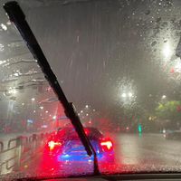 自动雨刮到底靠不靠谱？一文看懂光学、视觉和触觉三大技术路线差异