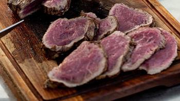 百元vs千元慢煮棒实测：温差0.5°C竟让牛排变柴？