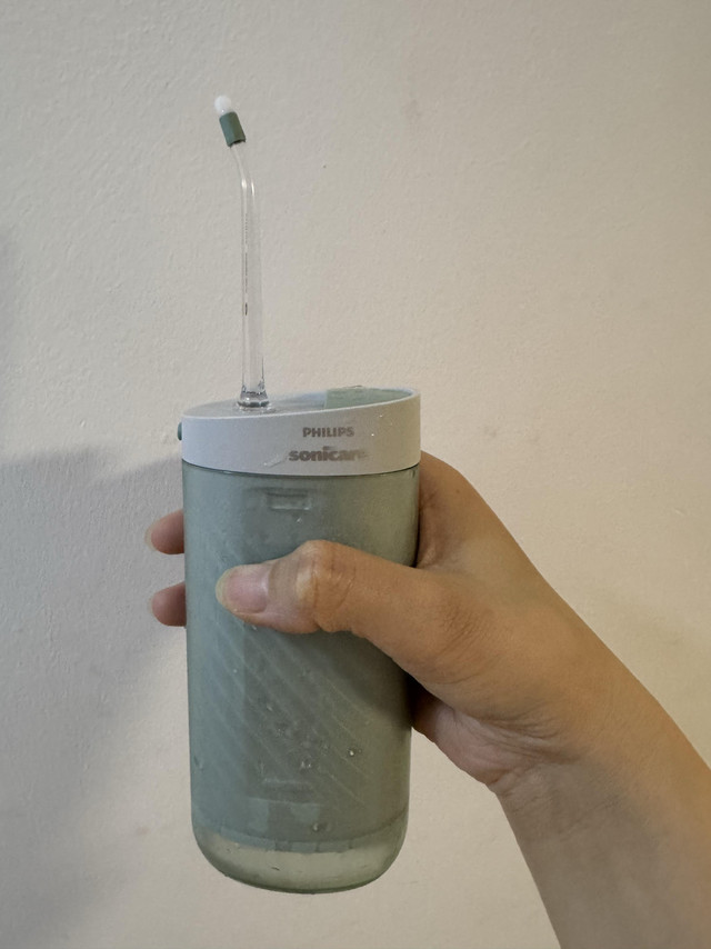 父子时光｜飞利浦便携冲牙器 HX3331