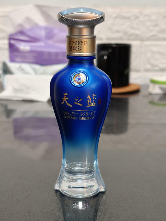父子时光｜那瓶天之蓝，是我们家最“有分寸”的一晚