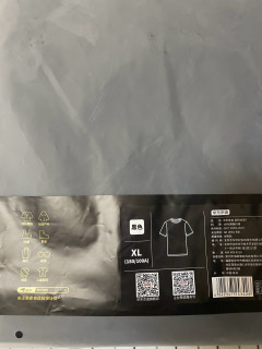 挖到宝了！老爸连夸半个月的黑色基础款T恤