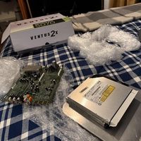 花4700元买RTX 5070：收到却是一堆20年前的电子垃圾！