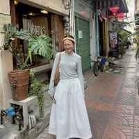 小个子穿长裙显高秘诀：脚踝上2cm+高腰线=腿长暴增