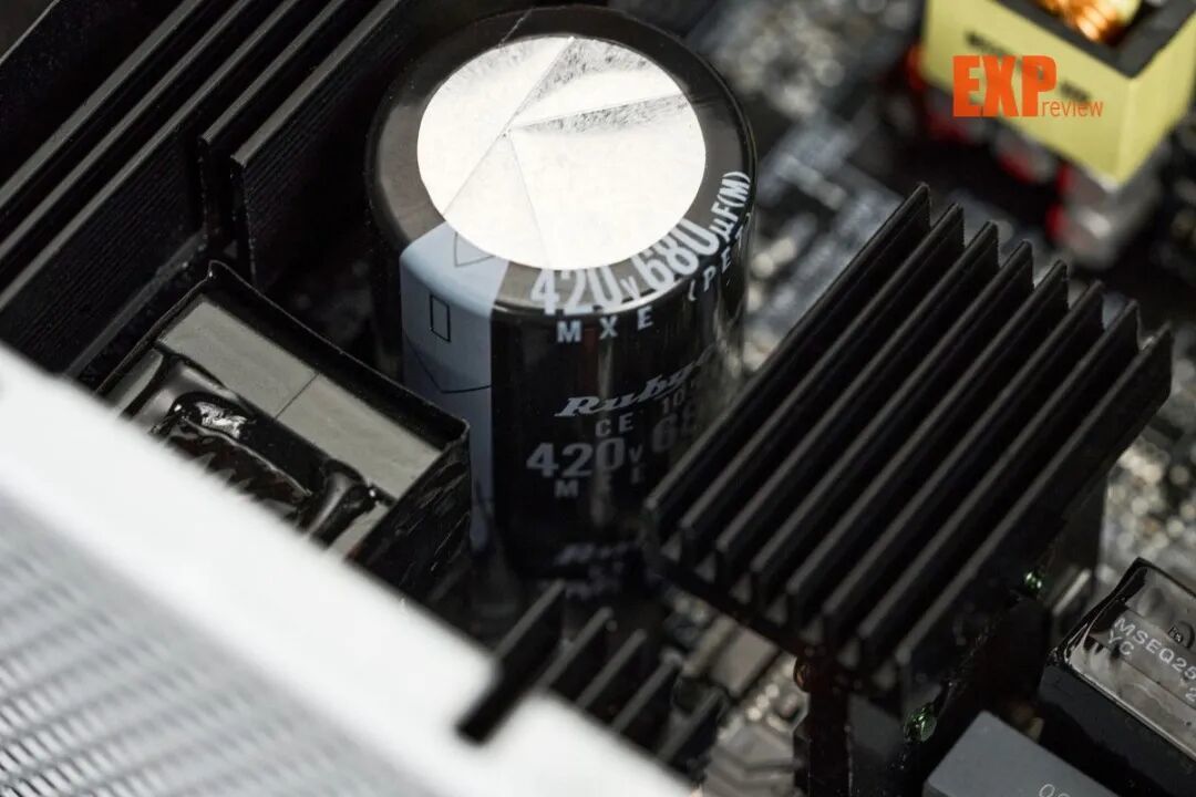 技嘉EAGLE 850PM PG5电源评测:六毛七一瓦也能做到无可挑剔的性能表现