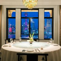 上海砂锅粥VS米其林：40元夜宵和千元盛宴，谁更值得吃？