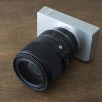 F1.2超大光圈焦外绝了，但对焦和重量把我劝退？