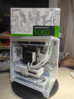  航嘉S900纯白海景房整机｜5000元均衡游戏装机方案