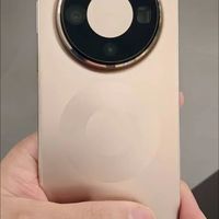 Mate80全系价格崩了!买新机还是蹲二手,内行帮你算明白这笔账