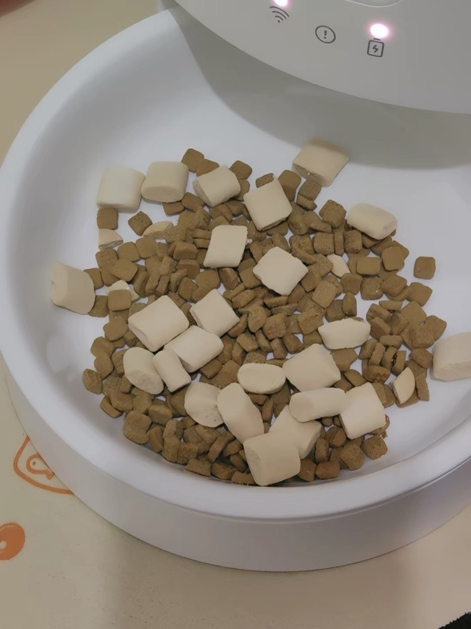 爱立方猫粮
