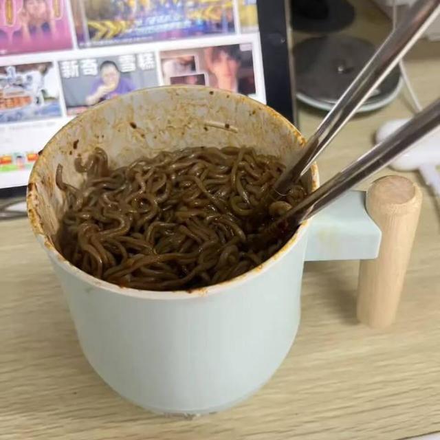 80%的荞麦面都是假货？内行人揭秘选购3大标准，看完少花冤枉钱