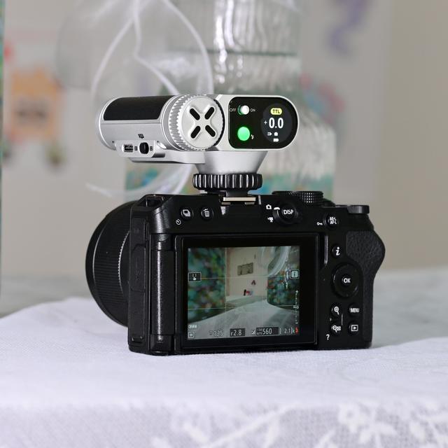 摄影闪光灯你真的搞懂怎么用了吗？你知道有什么作用吗？