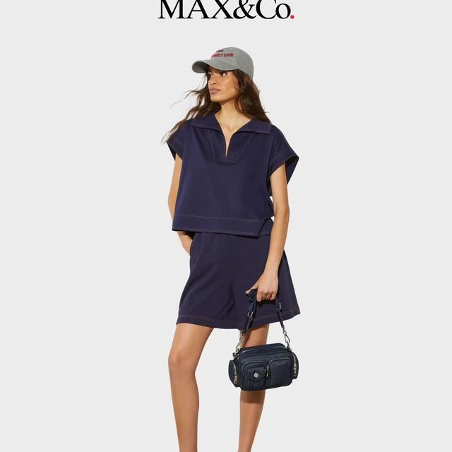 被 MAX&Co 这件针织 POLO 拿捏住松弛高级感✨