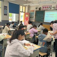 英语学习产品大PK:传统教学和实境英语到底差在哪?选对方法少走弯路