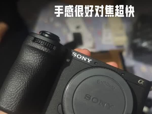 2026年单反还是微单？保值率对焦系统全面对比，看完不再纠结