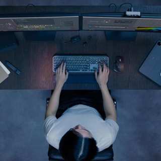 罗技无线键鼠套装怎么选?从连接技术到续航,这篇横评讲透了