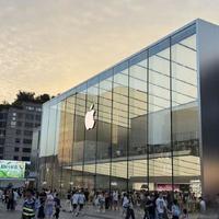 内存暴涨627%、SSD逼近2.5万！苹果Mac全系涨价背后，AI正在抢空你的电脑内存