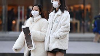 厚底过膝靴为什么穿出笨重感？选对版型材质才显瘦