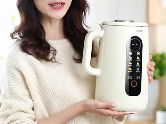 豆浆机还是破壁机？四维度横评+容量噪音免洗全对比，看完知道怎么选