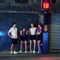 这3款夜跑通勤鞋火了!从发光设计到柔态碳板,看看哪双更适合打工人