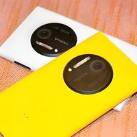 闲鱼这波魔改绝了！把iPhone SE3塞进诺基亚1020，经典外观+iOS系统，这操作太野了