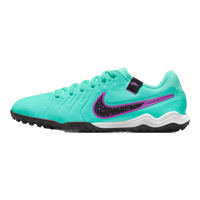 人工草足球鞋横评：Nike/阿迪/美津浓三款热门AG足球鞋技术参数与实战体验全对比