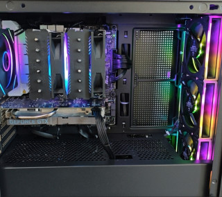 从显卡到CPU：新手首次攒机避坑记录