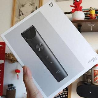 从刀头到续航全拆解:热门理发器横评,看完就知道怎么选
