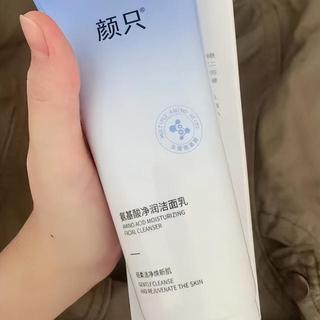 敏感肌夏季护肤别再乱叠加！皮肤科医生告诉你“少即是多”的精简方案