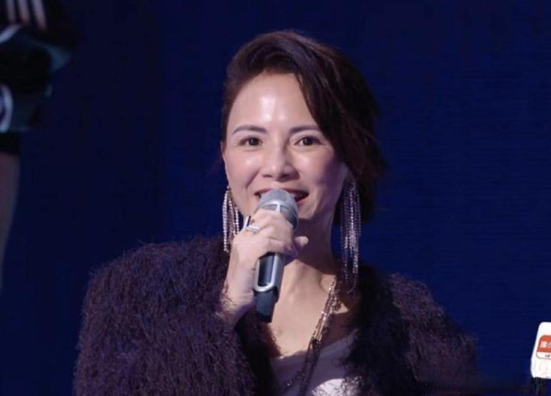 冠军舞台!曾沛慈李心洁《会开花的云》温柔吟唱征服全场