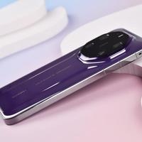 20GB运存+麒麟9030 Pro实测：华为Mate 80 RS上手，这顶配旗舰有点猛
