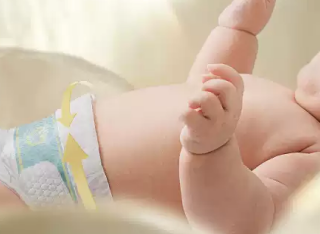 2026新生儿送礼，Babycare金山茶、好奇治愈之柔，哪个更高端？