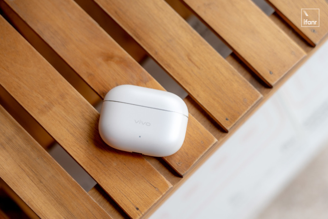 vivo TWS 5 Pro 真无线降噪耳机体验：vivo 的 Hi-Fi DAC 旗舰真无线耳机，回来了