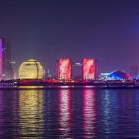 西湖边这场音乐喷泉太惊艳了！60米高水柱美到失语，错过等于白来