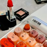 把氛围感搬去工位!洛斐口红MAC联名银管键盘,上班幸福感全靠它