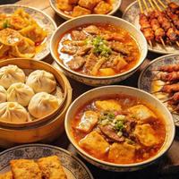 摩旅途中值得体验的地方美食有哪些？